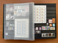 Лот 1215 - Армения. Коллекция (1992-2008), хронология, марки разложены в дорогом альбоме. Марки (беззубцовки), люкс-блоки, малые листы, буклеты. Все заполненные страницы альбома на фото.