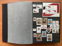 Лот 1218 - Грузия. Коллекция (1992-2008), хронология, марки разложены в дорогом альбоме. Марки (беззубцовки), малые листы, буклеты, блоки. Все заполненные страницы альбома на фото.