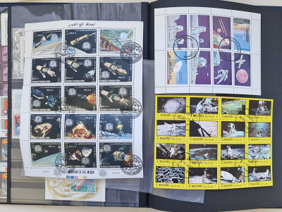 Лот 0021 - Автографы космонавтов  и гашения космических станций на мультиблоках и одиночных марках