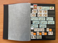 Лот 1217 - Таджикистан. Коллекция (1992-2008), хронология, марки разложены в дорогом альбоме. Марки (беззубцовки), малые листы, буклеты, разновидности. Все заполненные страницы альбома на фото.
