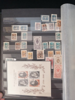 Лот 1257 - Альбом марок РСФСР, СССР, в том числе доплатные и загранобмен. Прекрасный материал с достаточно высоким каталогом