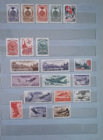 Лот 1179 - Альбом марок и блоков 1946-1949, **/*/ (**)